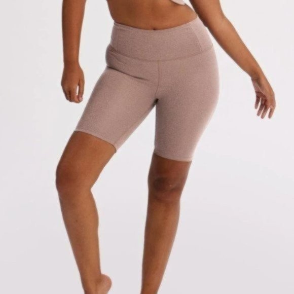 Girlfriend Collective Cocoon Heather FLOAT Ultralight Bike Short - Picture 1 of 3